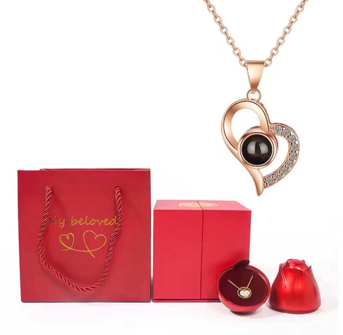 Elysian Hearts Necklace with 100 languages "I Love You" - The perfect gift for speciel moments